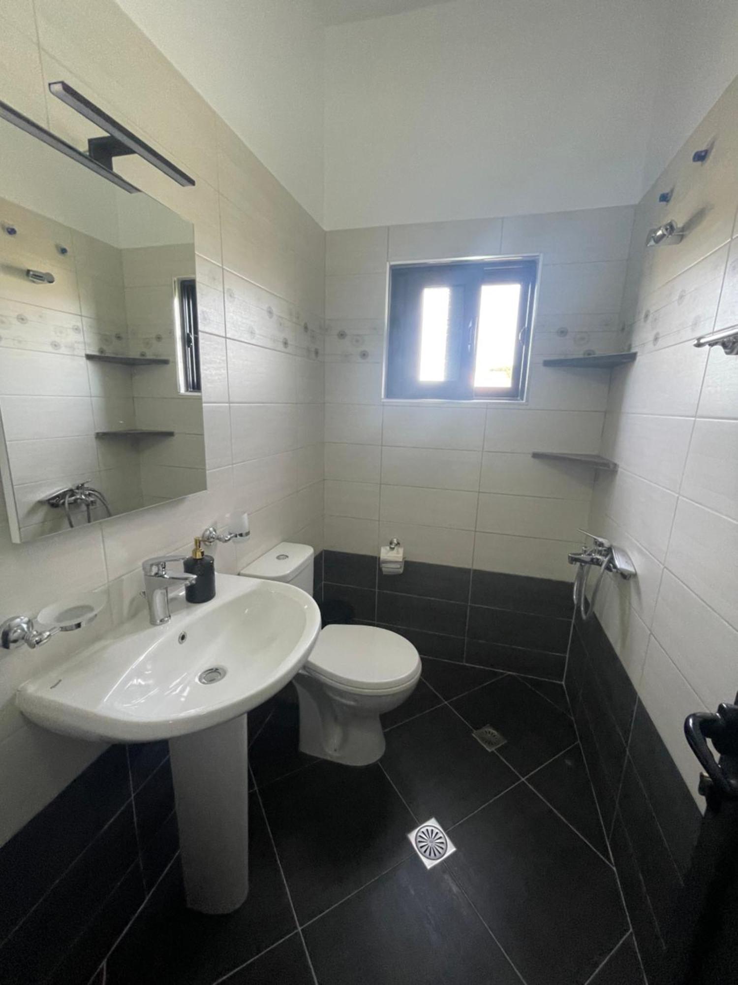 Soni Oruci Aparthotel *