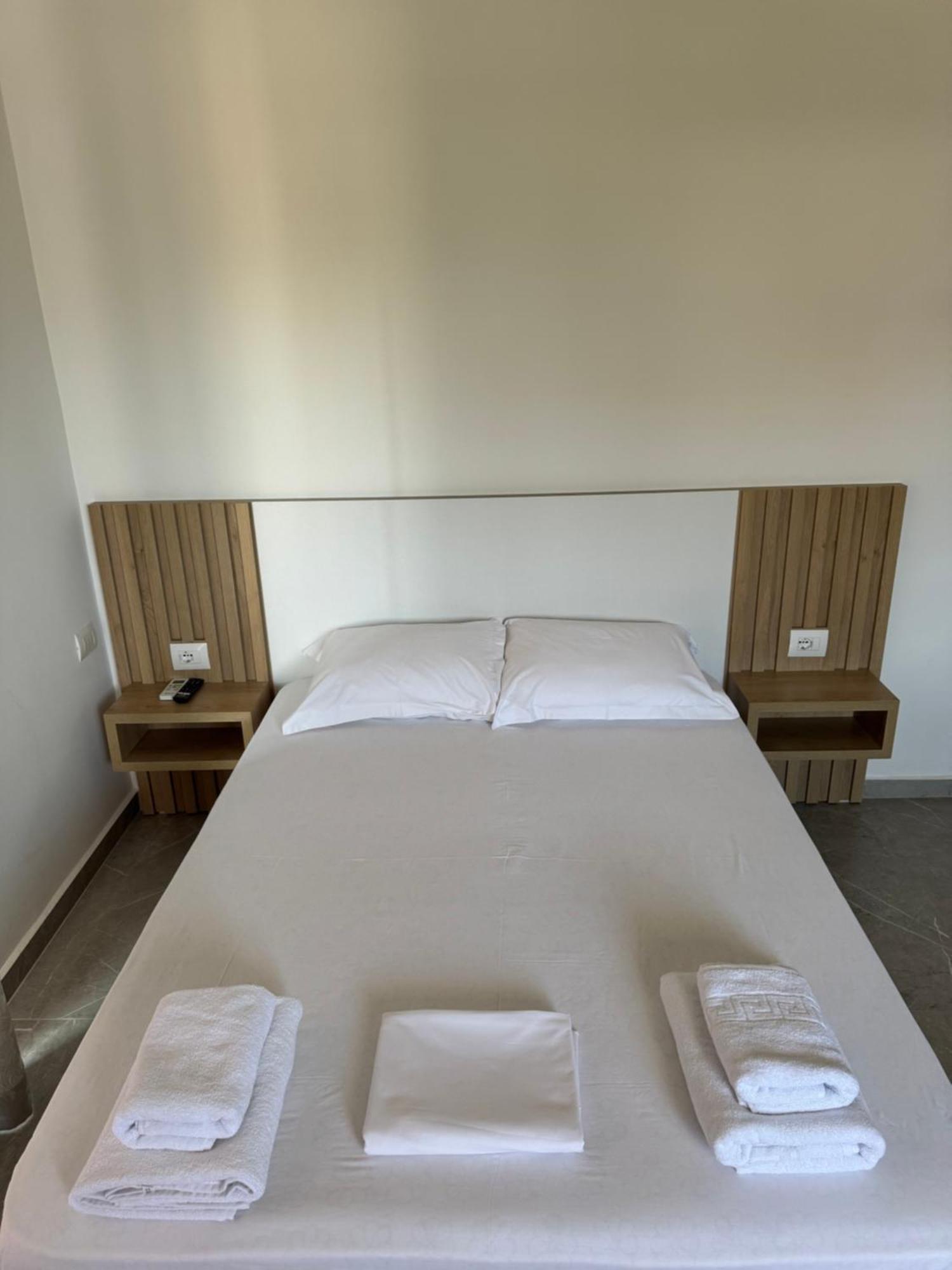Aparthotel Soni Oruci *